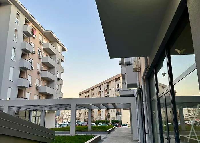 Tre Sorelle Apartment *